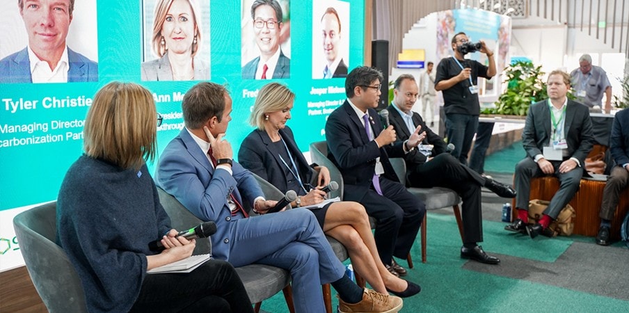 (From left to right) Meg Argyriou, former Head of International & Country Context, Climateworks Centre; Tyler Christie, Managing Director, Decarbonization Partners; Ann Mettler, Vice President, Europe, Breakthrough Energy; Frederick Teo, CEO, GenZero; and Jesper Nielsen (moderator), Managing Director & Senior Partner, Boston Consulting Group, spoke at the Ecosperity Conversations panel at the Singapore Pavilion at COP27